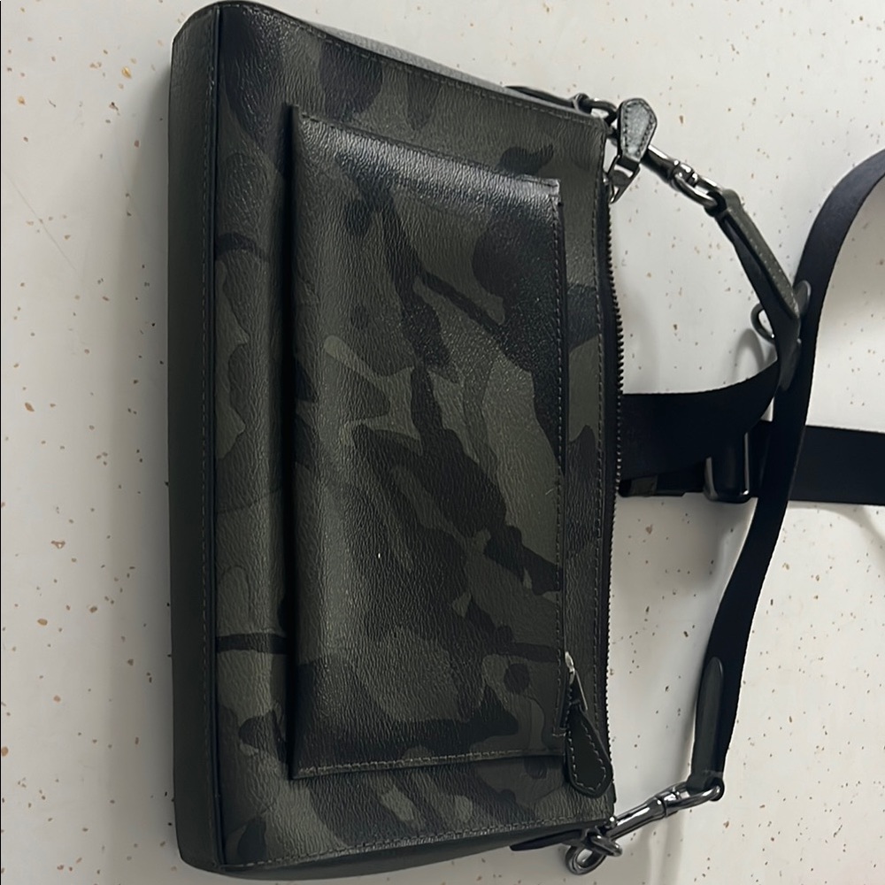 Coach Green and Black Messenger Bag Structured Elegance